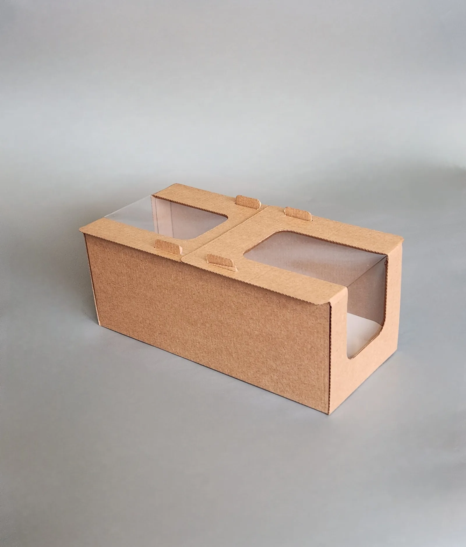 Kaste ar logu ruletei. 30x13x12cm
